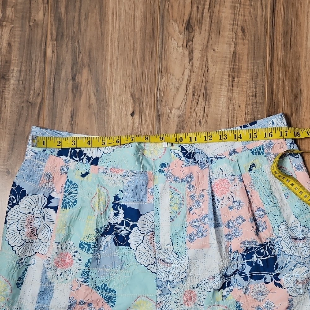 Pink Lily Pastel Floral Women's Shorts XL - Picture 5 of 11